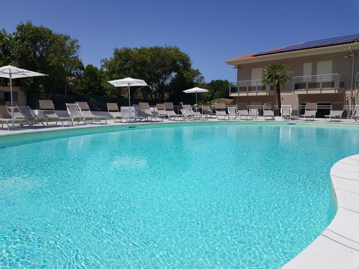 Appartamento Miele Zambrone Exterior foto