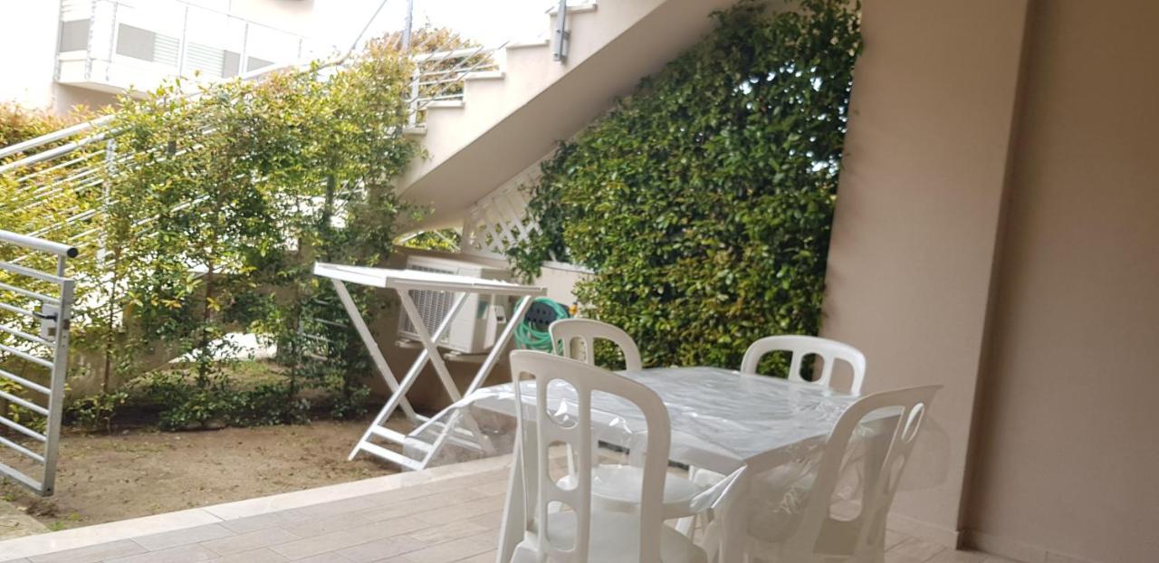 Appartamento Miele Zambrone Exterior foto